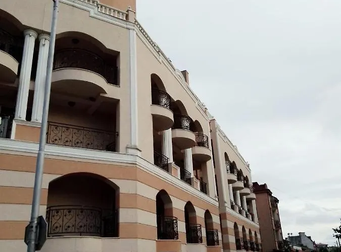 Bellissimo студио близо до плажа Apartamento *